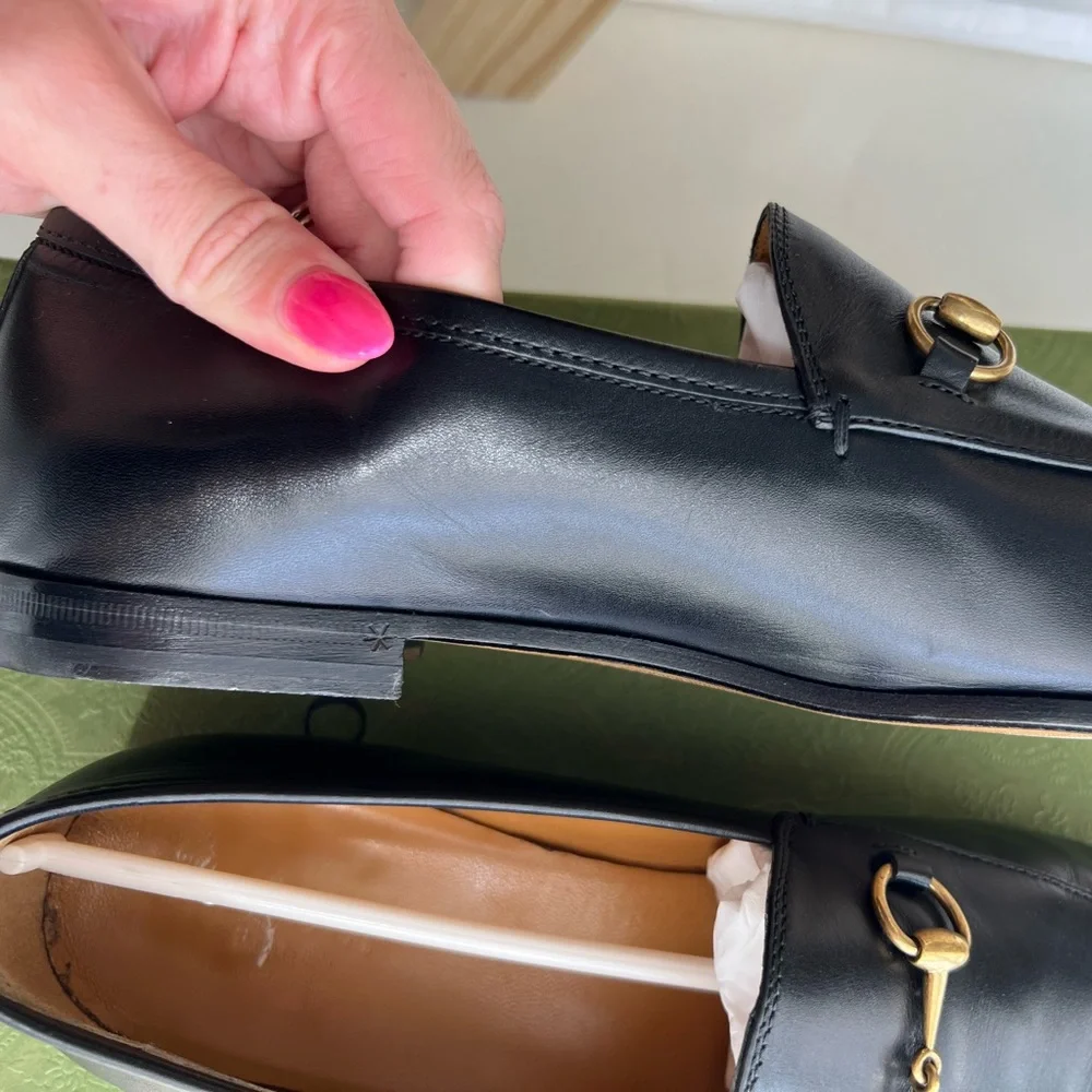 Gucci Black Leather Loafers with Gold Hardware - Picture 9 of 15